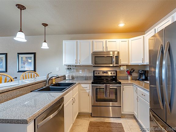5th image of 1481 Ledges Dr #933