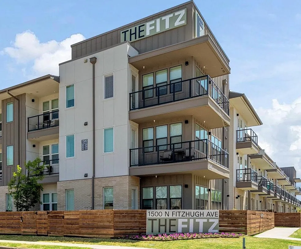 The Fitz — Photo 2
