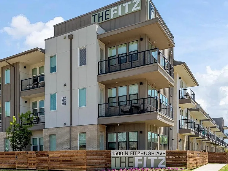 The Fitz — Photo 2