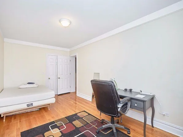 700 Riverside Drive image 14 of 15