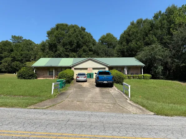 4998 Okaloosa Ln, Crestview, FL 32539