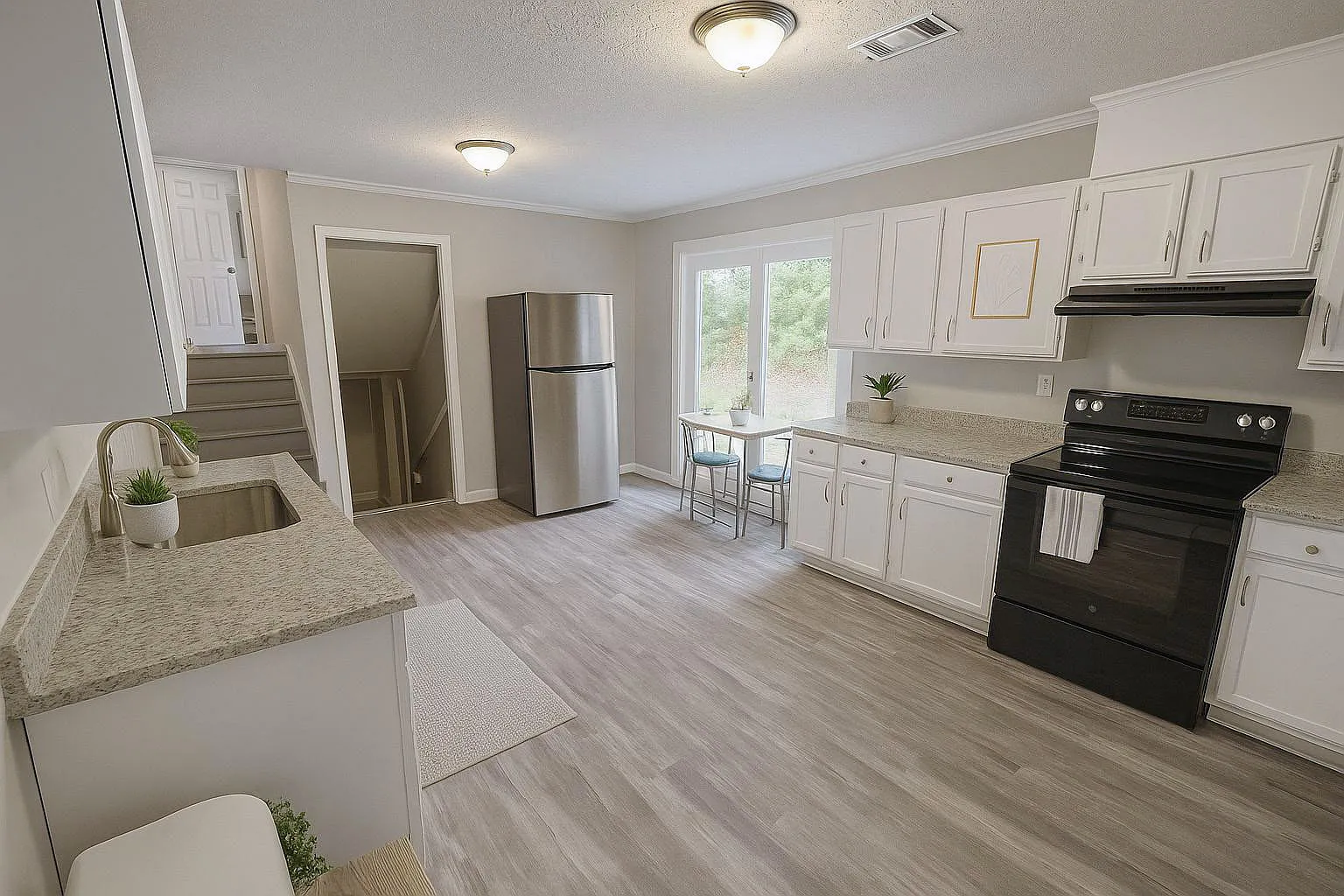 4 bed, 3.0 bath, 1800 sqft, $711 — Photo 2