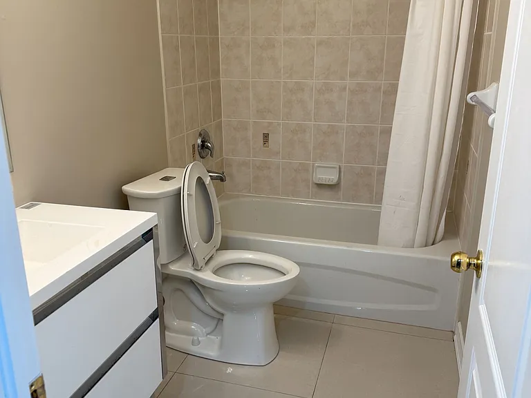 5487 Challenger Dr #BASEMENT — Photo 4