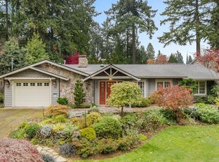 839 Ellis Ave, Lake Oswego, OR 97034