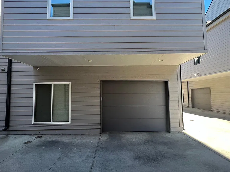3411 Albion St #4-1 — Photo 21