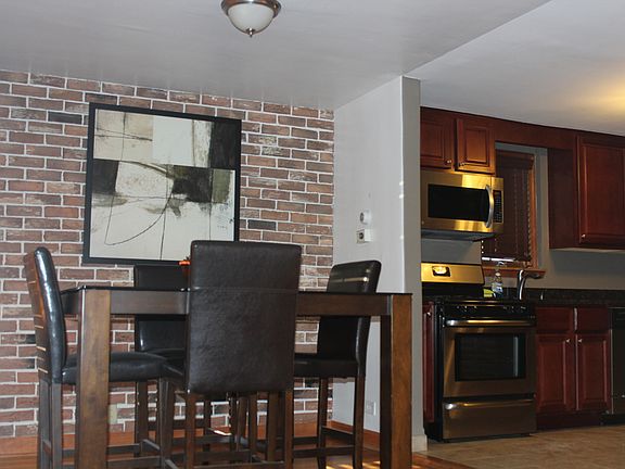 3rd image of 5721 S Nordica Ave
