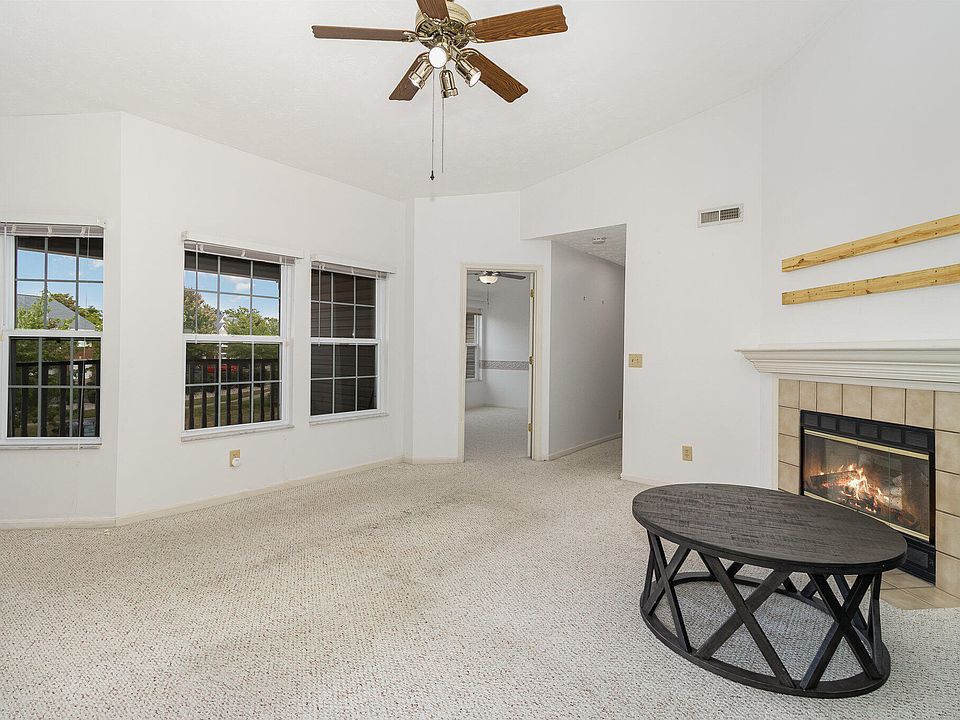1st image of 6915 Parkview Dr