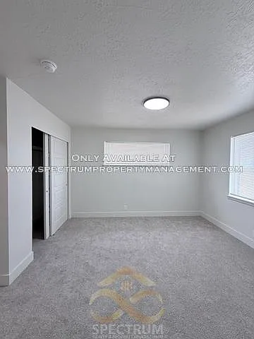 4195 S 1865 E — Photo 11