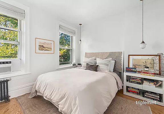 3rd image of 8 Sidney Pl APT 5