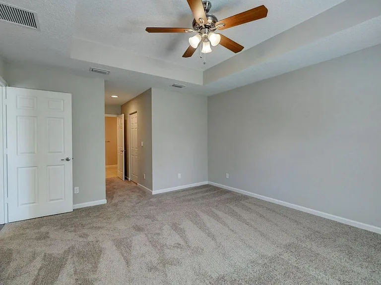1733 SW Open View Dr — Photo 11