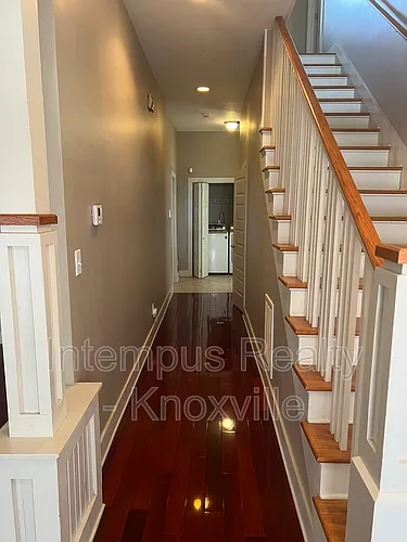 229 Deaderick Ave Photo 1