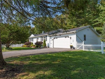 527 Dexter Dr, Utica, NY, 13502