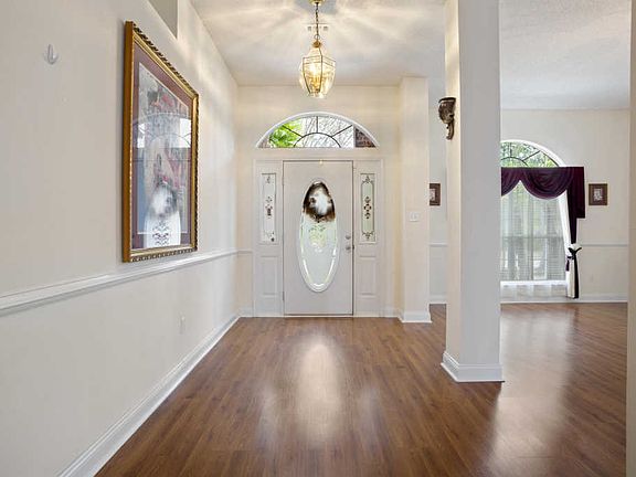 2nd image of 2965 Cypress Creek Dr