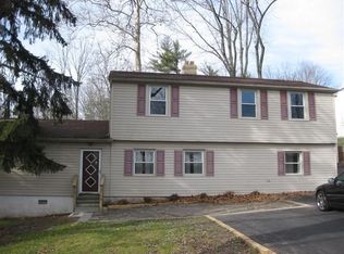 1754 Old York Rd, Warminster, PA 18974