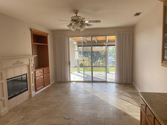 4th image of 41823 Vardon Dr