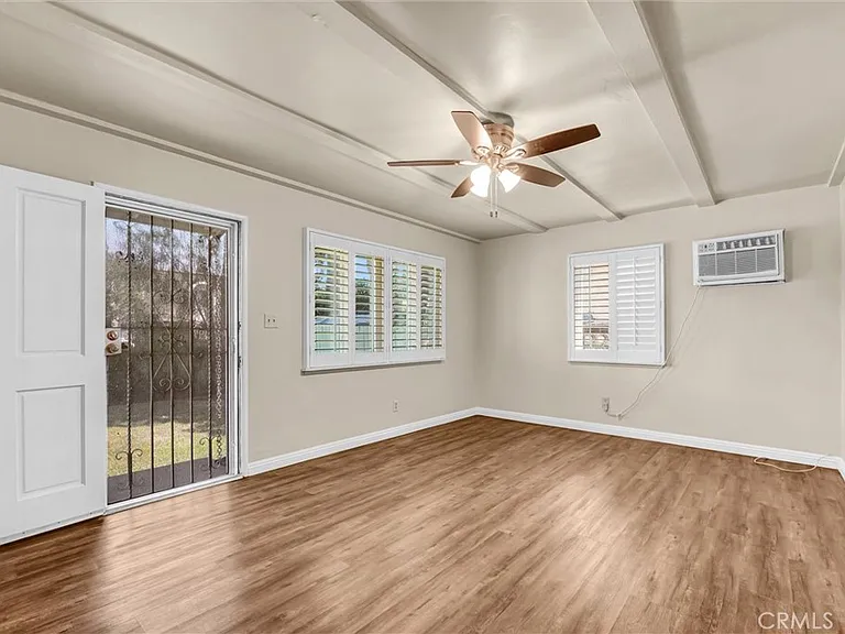 6707 Cleon Ave — Photo 13