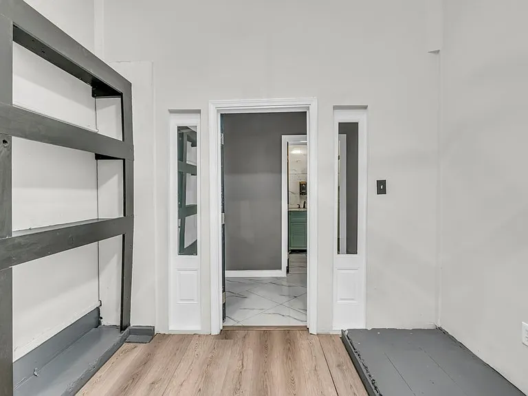 108 N Lafayette St #108 — Photo 23