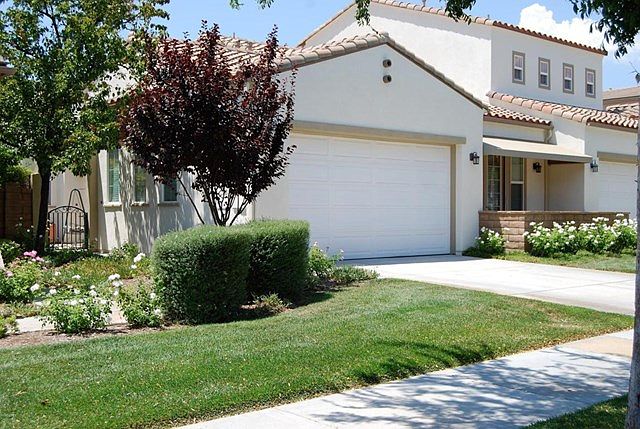 1st image of 28049 River Trail Ln