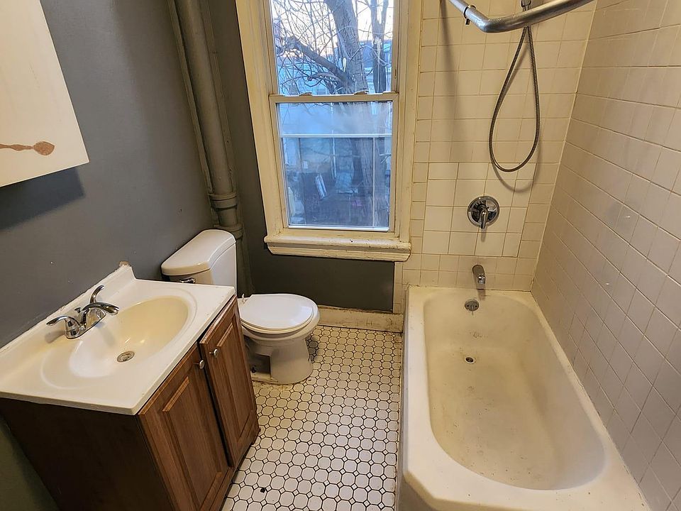 2nd image of 35 Bartholdi Ave #2AB