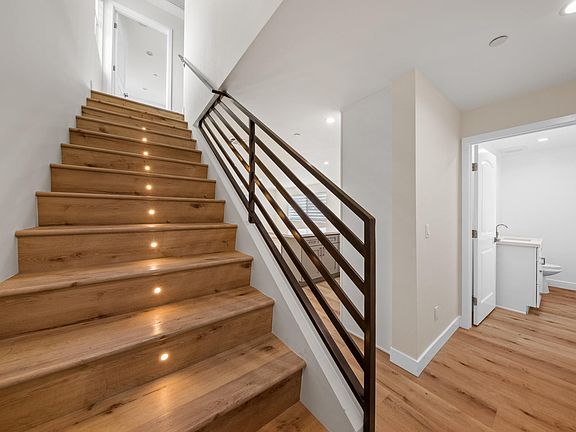 4th image of 7640 Wyngate St #7640