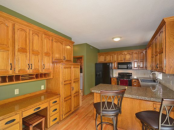 5th image of 3 Timber Creek Dr