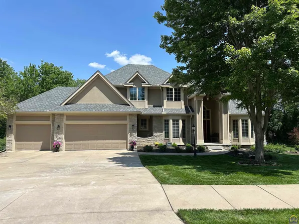 5630 SW Clarion Lakes Dr, Topeka, KS 66610