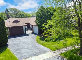 3313 Montmarte Ave, Hazel Crest, IL 60429