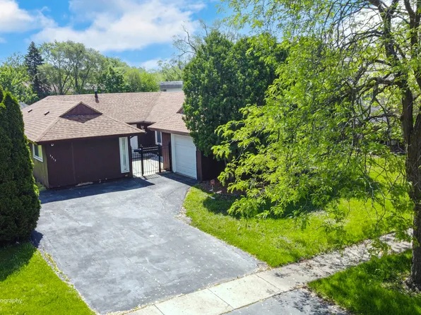 3313 Montmarte Ave, Hazel Crest, IL 60429