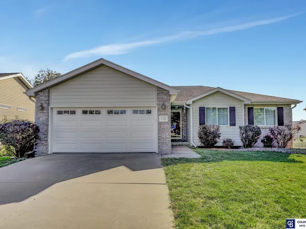 2540 SW 18th St, Lincoln, NE 68522
