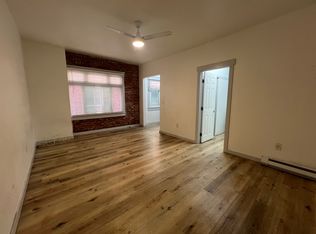 00-319 N Elm Ave #204, Long Beach, CA 90807