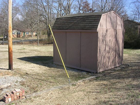 12 X 16 out building