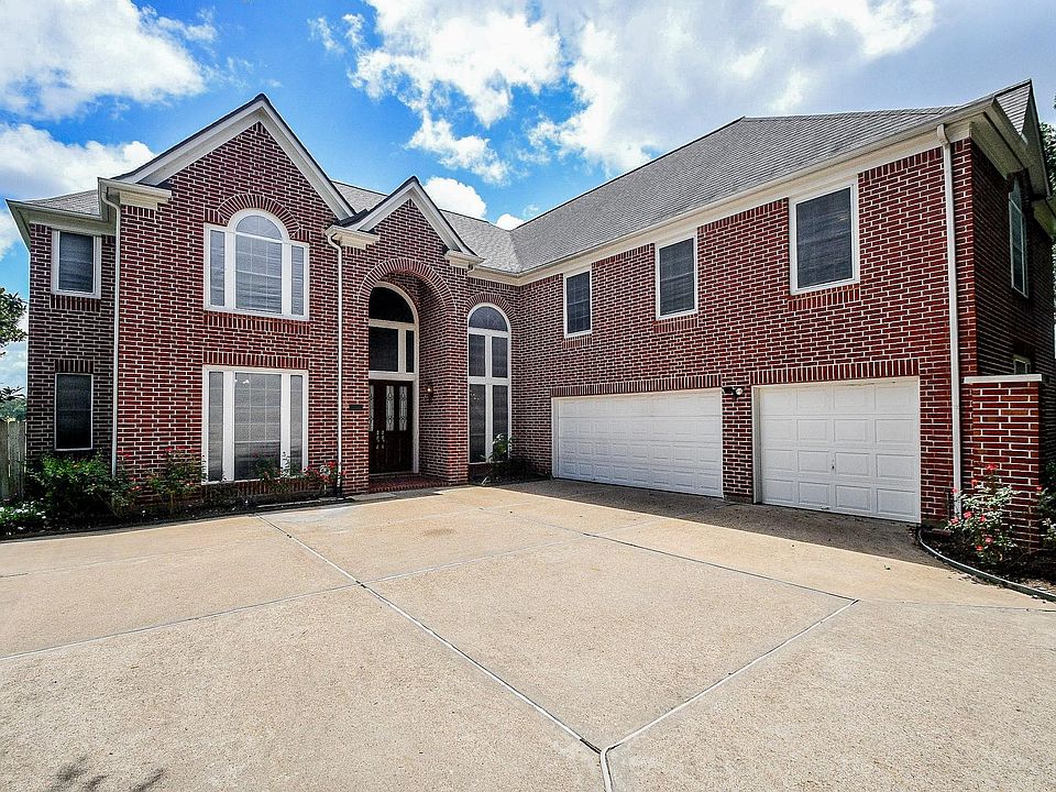 1st image of 4202 Lakewood Ct