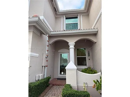 12426 SW 125th Ter Photo 1
