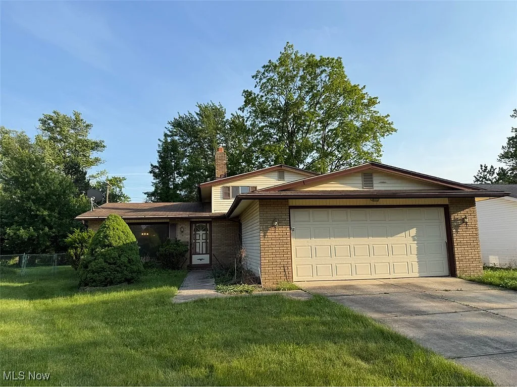 25450 Ronan Rd photo 1