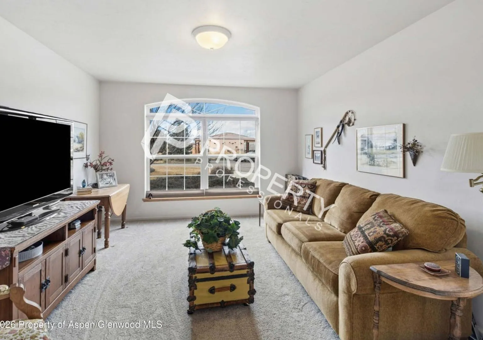 Beautiful 4 Bedroom Home for Rent in Battlement Mesa — Photo 3