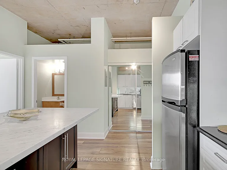 955 Queen St W #Penthouse 08 — Photo 8
