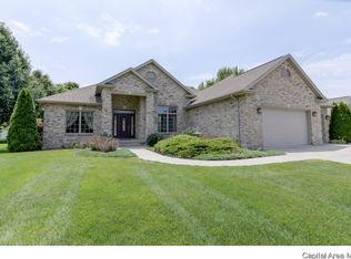 3404 Panther Creek Dr, Springfield, IL 62711