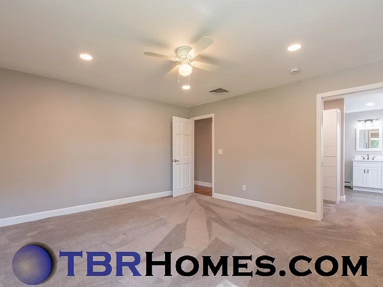 8635 W Tennessee Pl — Photo 13