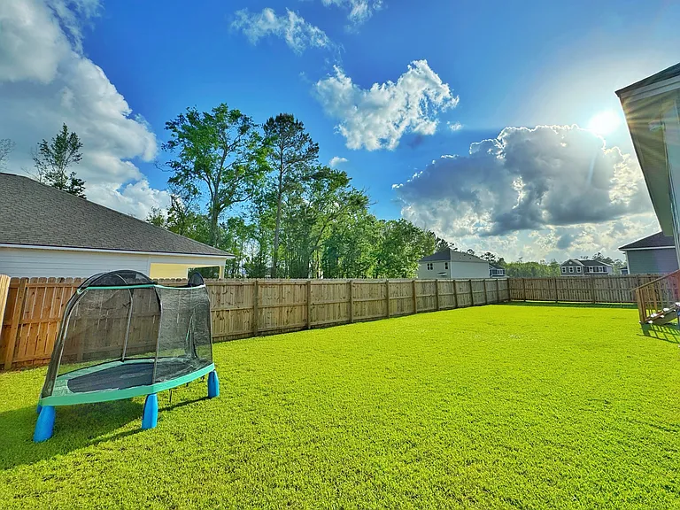 3017 Dowington Dr — Photo 40