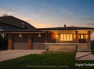 1351 Haig Blvd, Mississauga, ON L5E2M8