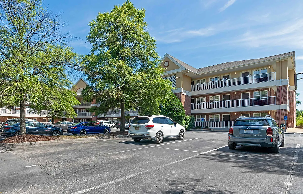 Exterior - Chesapeake - Crossways Blvd.