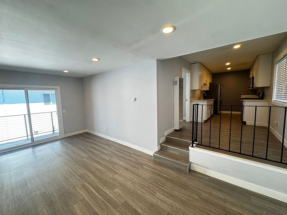 1st image of 500 N Clementine St APT 9