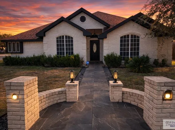 1830 Swan Ln, Harlingen, TX 78550