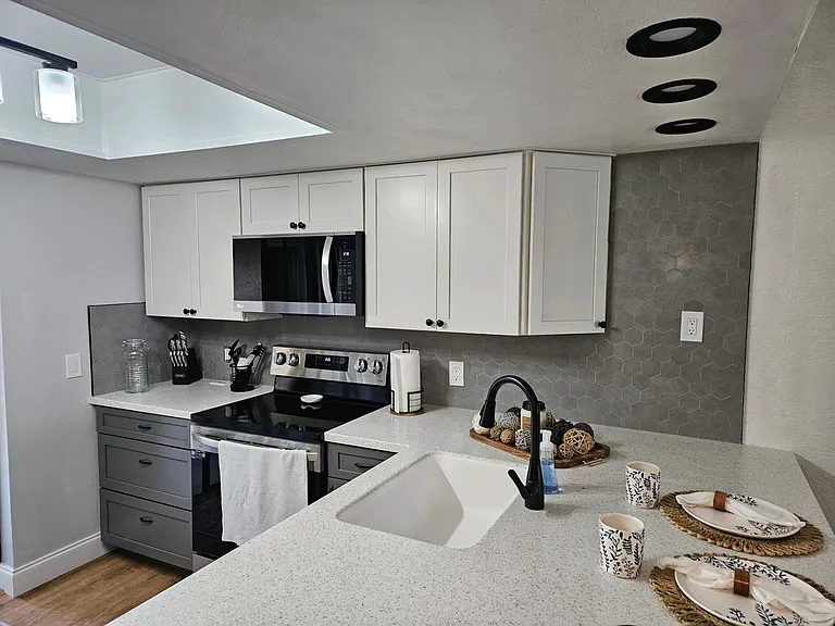 206 Woodlake Wynde — Photo 11