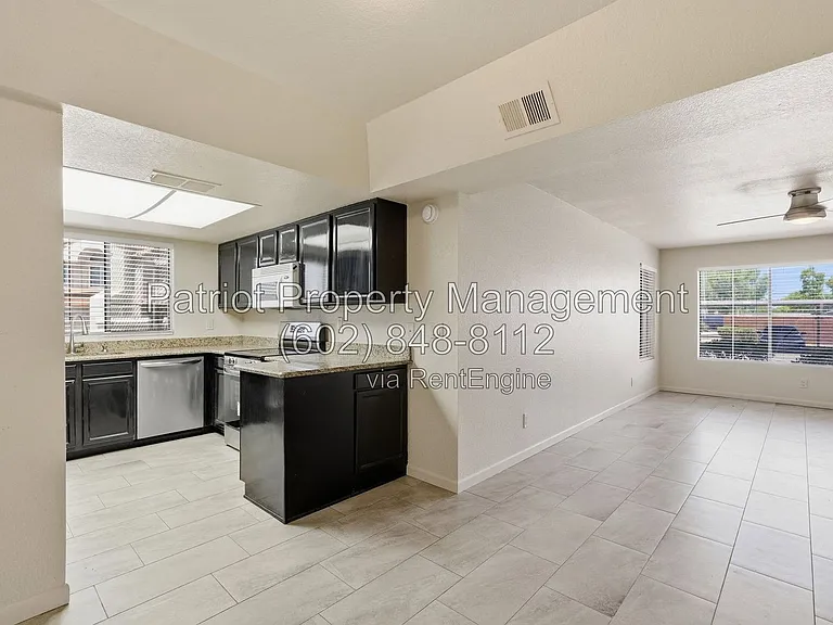 839 S Westwood #161 — Photo 10