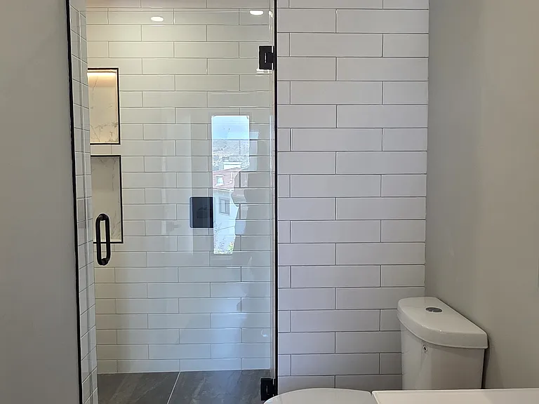 373 Avalon Dr — Photo 14