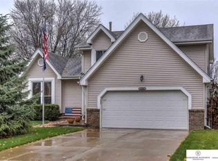 15380 Hamilton St, Omaha, NE 68154