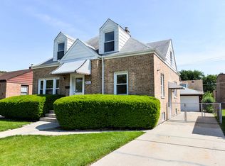 9533 Davis St, Franklin Park, IL 60131