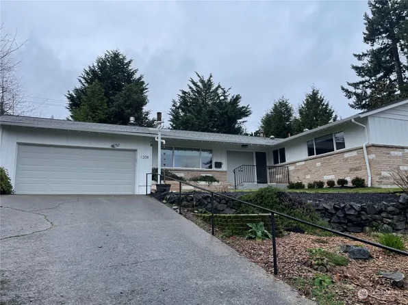1208 Buena Vista Avenue, Fircrest, WA 98466