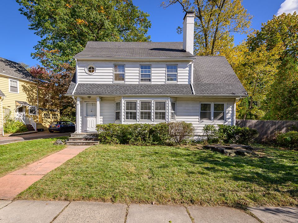 1st image of 7 Parkway St